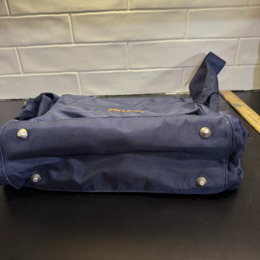 Pottery Barn Kids Navy The Ultimate Diaper Bag 'PARKER'‎ New With Tags - Picture 11 of 13
